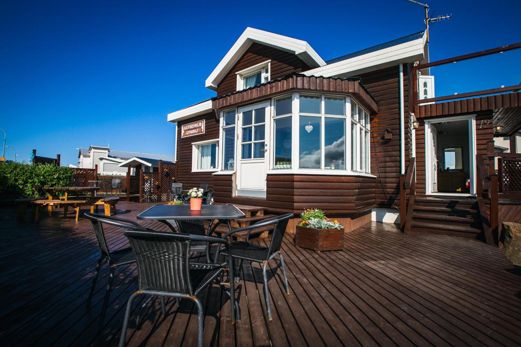 Guesthouse Lyngholt Þórshöfn Dış mekan fotoğraf