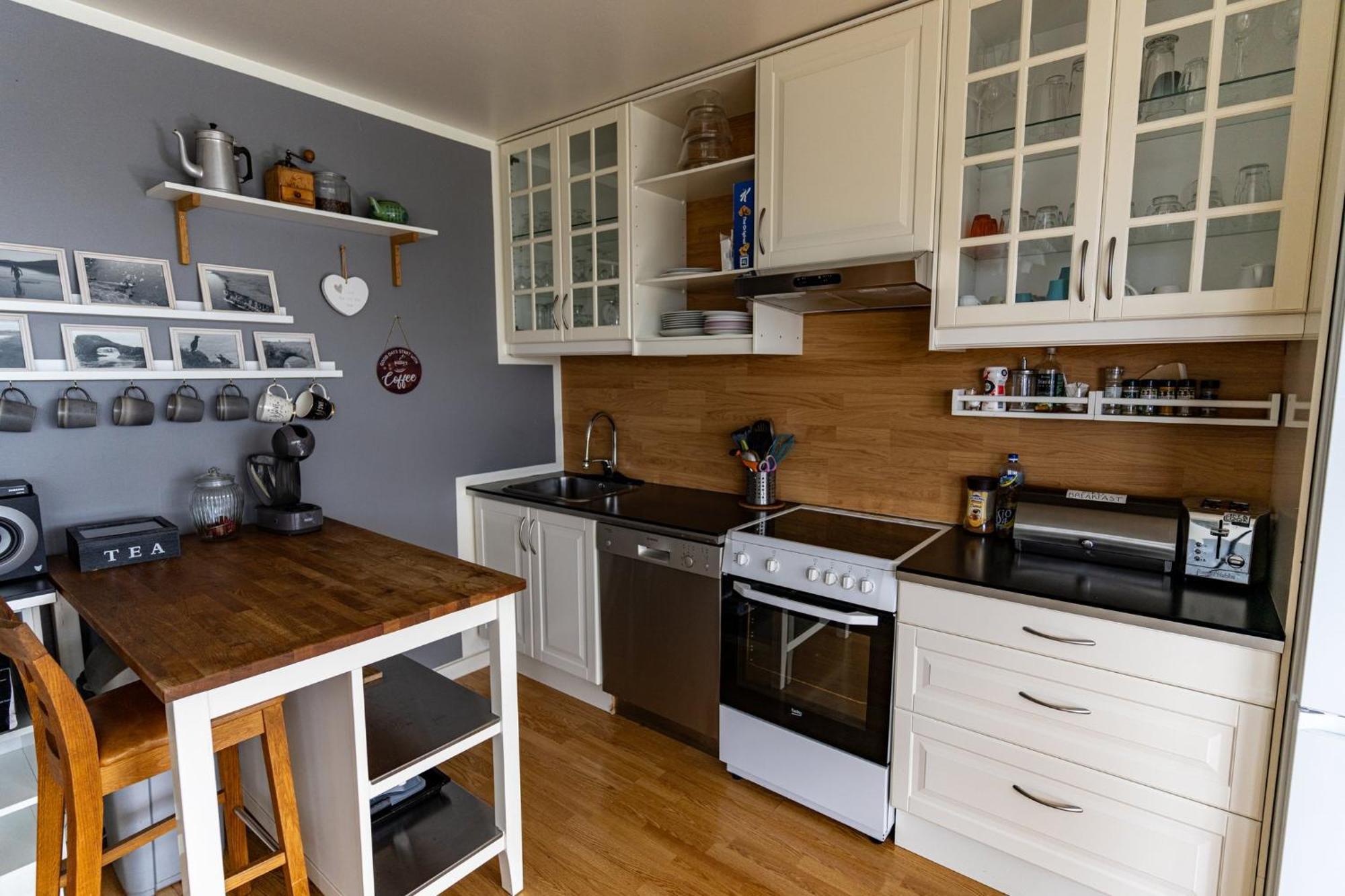 Guesthouse Lyngholt Þórshöfn Dış mekan fotoğraf